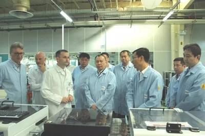 高紅衛(wèi)深入歐洲一線，調(diào)研航天科工所屬企業(yè)并考察信息咨詢服務(wù)發(fā)展